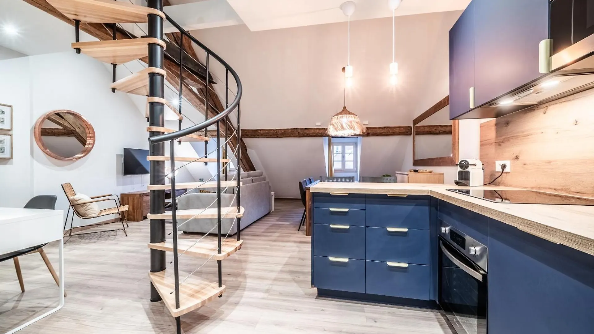 Coeur Vieille Ville Annecy Apartment